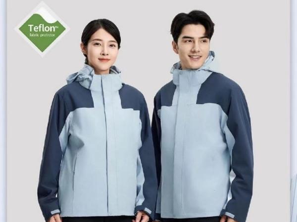 新款团体冲锋衣定制，件件都好穿！